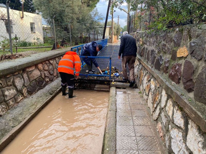 YILIN İLK GÜNÜNDE EKİPLER SAHADAYDI