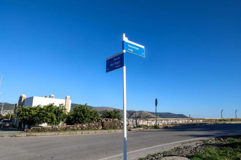 CADDE VE SOKAK TABELALARI YENİLENİYOR