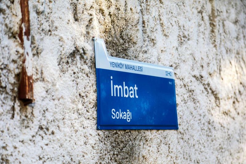 CADDE VE SOKAK TABELALARI YENİLENİYOR