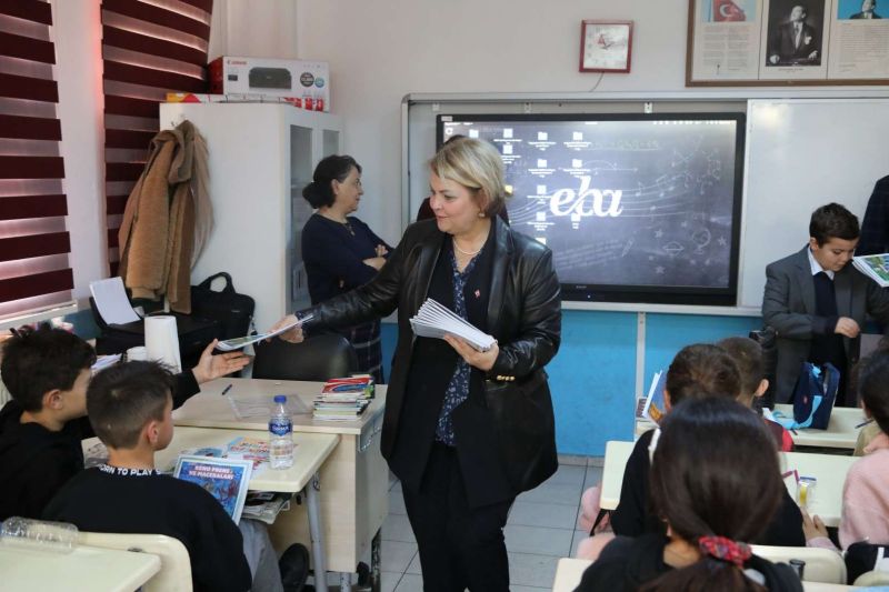 ÇOCUK YAZAR KENAN DEMİR`İN HAYALİ GERÇEK OLDU