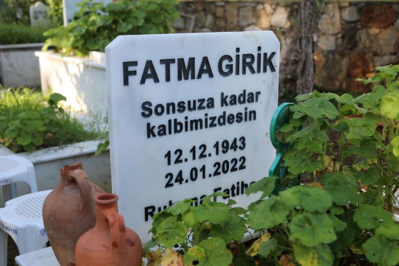 FATMA GİRİK MEZARI BAŞINDA ANILDI