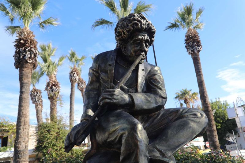 NEYZEN, ÖLÜMÜNÜN 71. YILINDA ANILDI