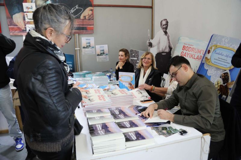 BODRUM KİTAP GÜNLERİ DEVAM EDİYOR