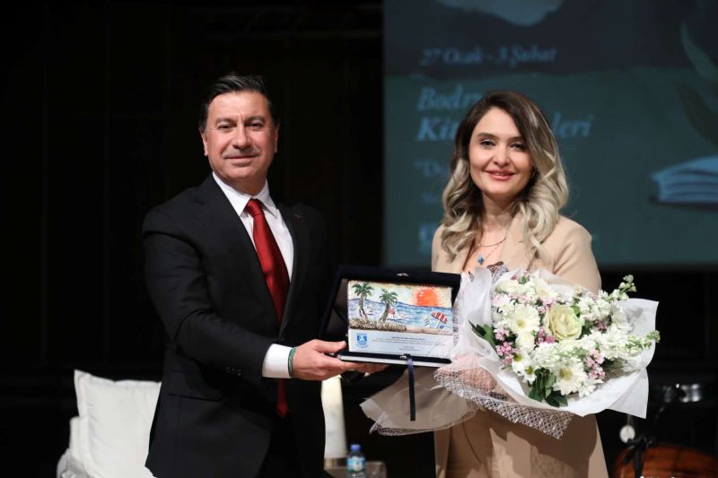 BAŞKAN ARAS, BODRUM KİTAP GÜNLERİNDE