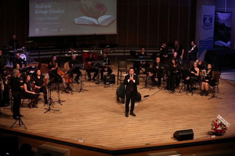 BAŞKAN ARAS, BODRUM KİTAP GÜNLERİNDE