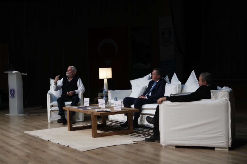 BAŞKAN ARAS, BODRUM KİTAP GÜNLERİNDE