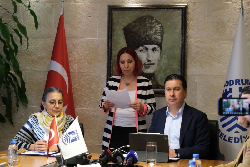 KADIN HAKLARI İÇİN YENİ MANİFESTO İMZALANDI