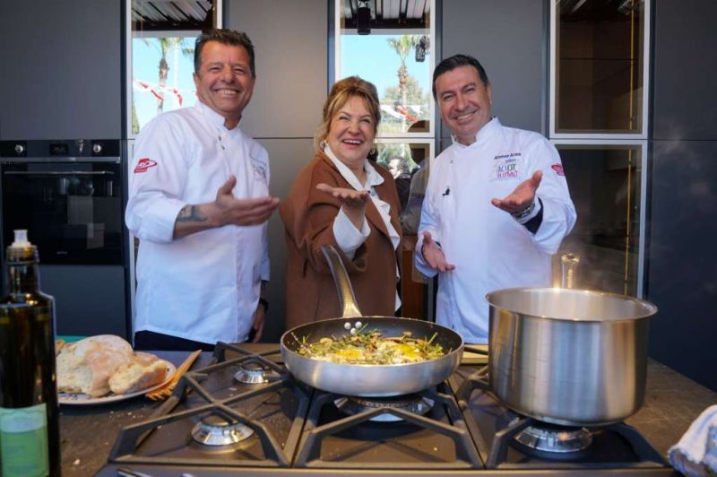 Ünlü Şefler Acı Ot Festivalinde