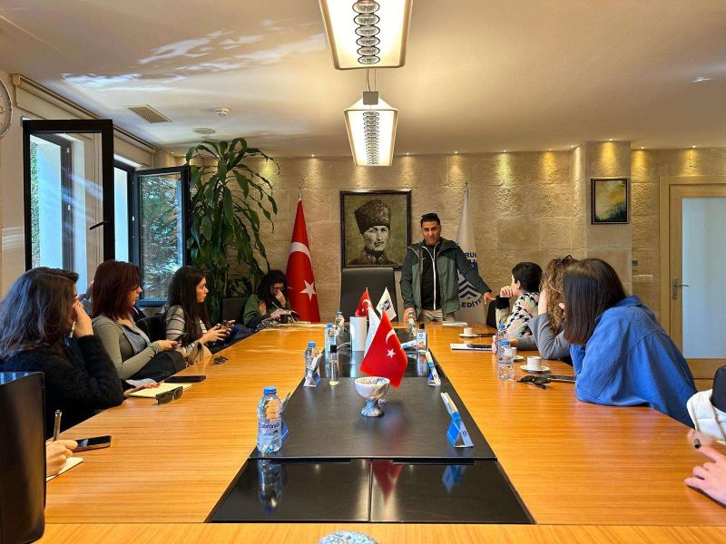 İTÜ PEYZAJ MİMARLIĞI ÖĞRENCİLERİ, HALİKARNASSOS SURLARINDA