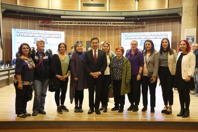 KADINLAR, BODRUM BELEDİYESİ MECLİS TOPLANTISINDA