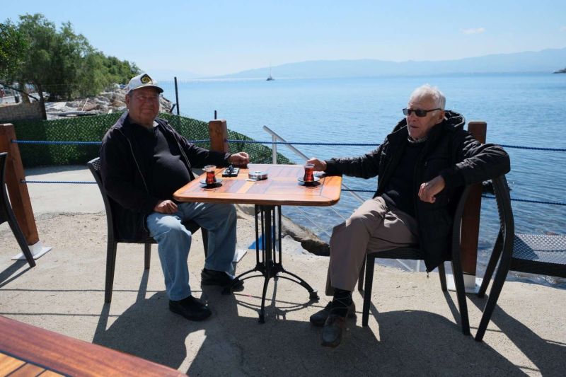 AKYARLAR’A YENİ BELEDİYE KAFE