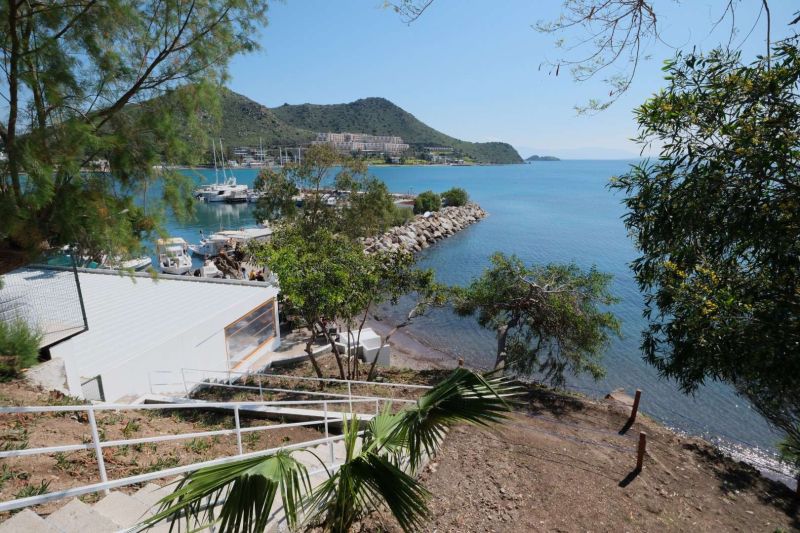 AKYARLAR’A YENİ BELEDİYE KAFE