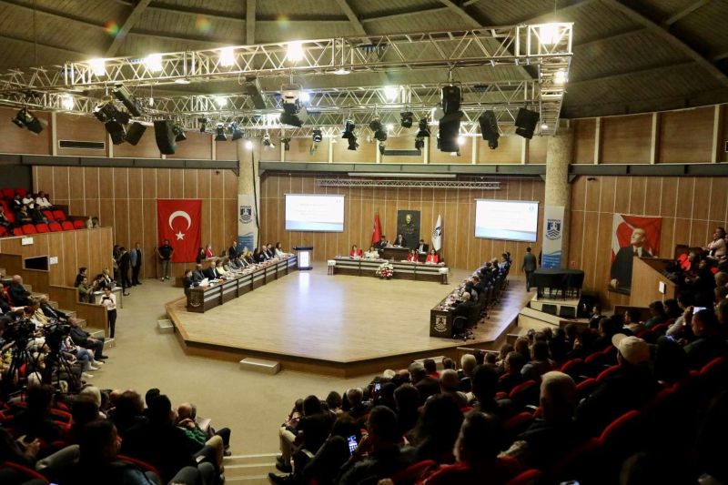 BAŞKAN MANDALİNCİ, 2024 YILI NİSAN AYI MECLİSİNİ AÇTI