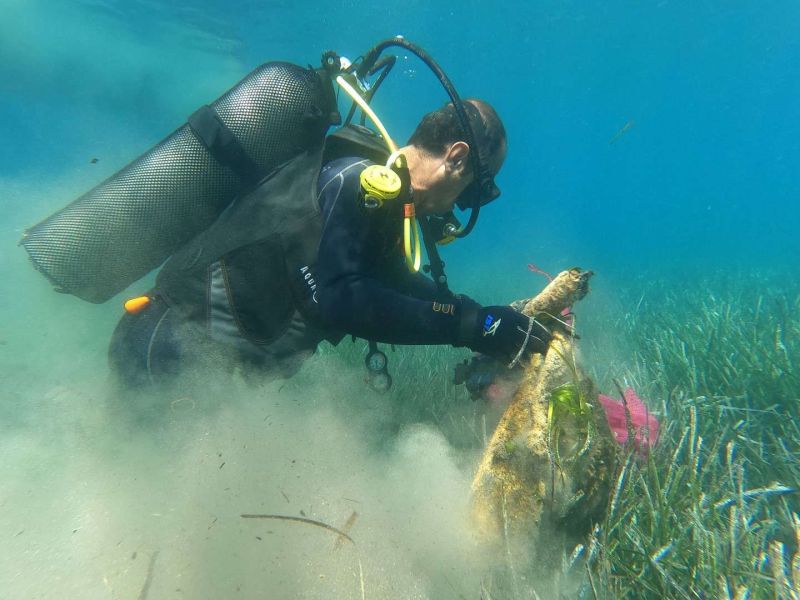 YALIKAVAK’TA DENİZ DİBİ TEMİZLİĞİ
