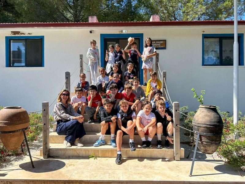 ÖĞRENCİLERDEN TARIM OKULU ZİYARETİ