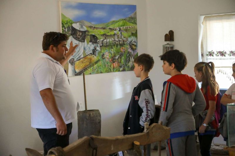 ÖĞRENCİLERDEN TARIM OKULU ZİYARETİ