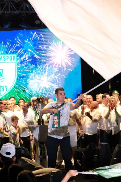 BİNLERCE BODRUMLU, SÜPER LİG’E YÜKSELİŞİ KUTLADI