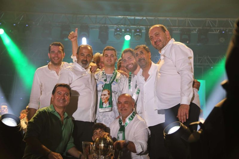 BİNLERCE BODRUMLU, SÜPER LİG’E YÜKSELİŞİ KUTLADI