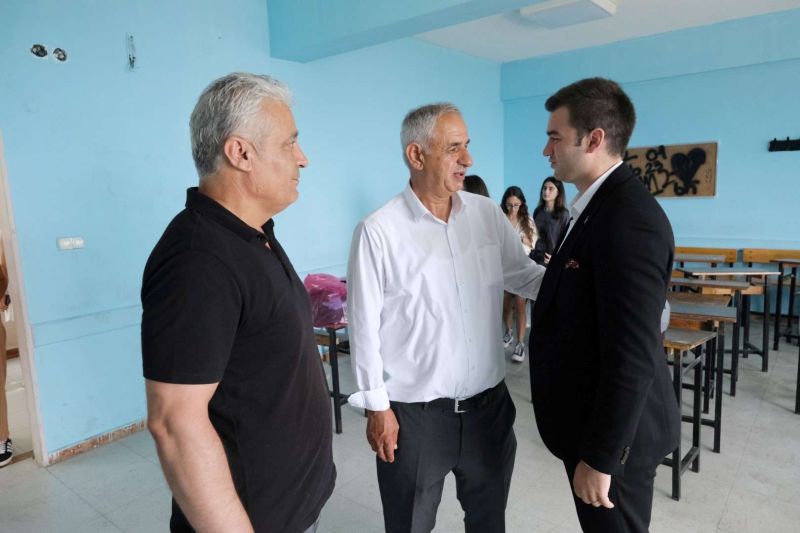 BAŞKAN MANDALİNCİ’DEN MEZUN OLDUĞU OKULA ZİYARET