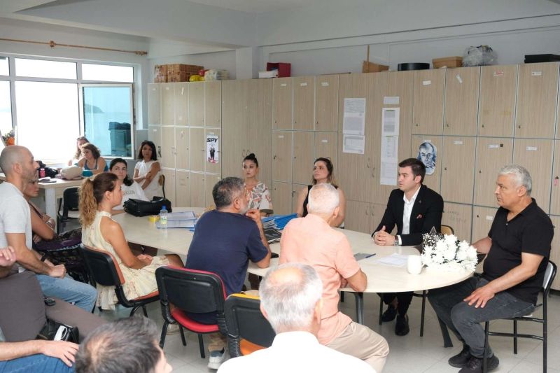 BAŞKAN MANDALİNCİ’DEN MEZUN OLDUĞU OKULA ZİYARET