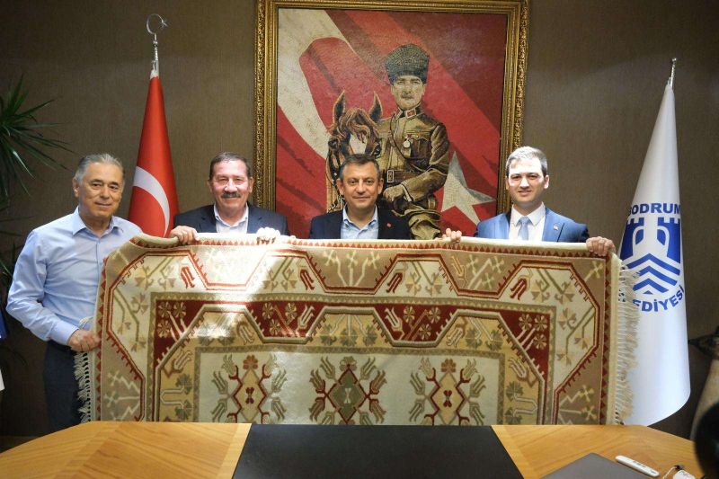 GENEL BAŞKAN ÖZGÜR ÖZEL BODRUM’DA