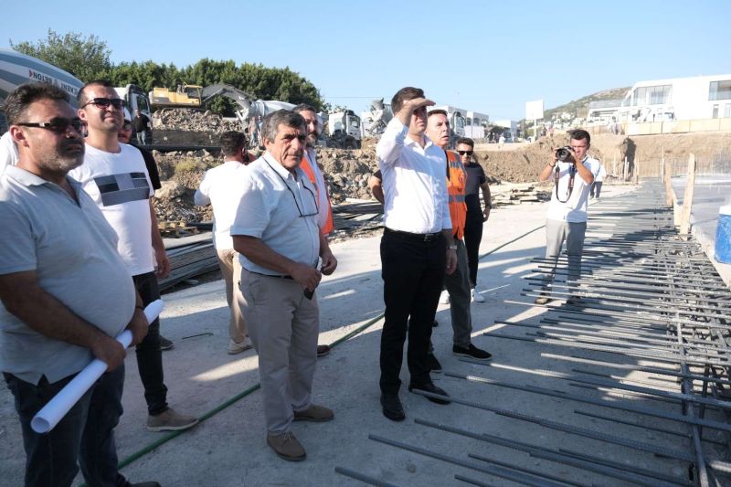 BAŞKAN MANDALİNCİ, YALIKAVAK PAZAR YERİ ÇALIŞMALARINI İNCELEDİ