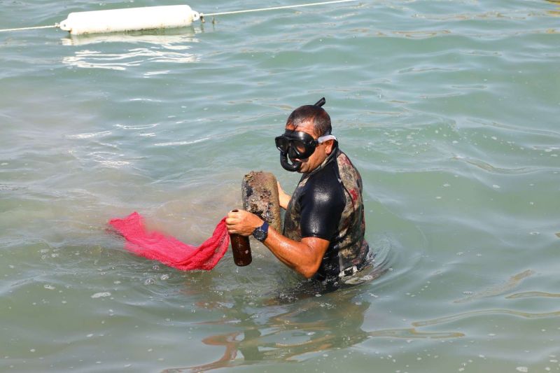 GÜVERCİNLİK’TE DENİZ DİBİ TEMİZLİĞİ