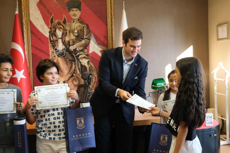 BODRUM’UN ÇOCUKLARI, TEMİZLİK FARKINDALIĞI YARATIYOR