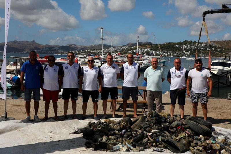 ERASMUS ÖĞRENCİLERİ İLE KIYI TEMİZLİĞİ