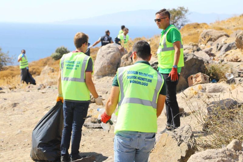 DÜNYA TEMİZLİK GÜNÜ’NDE SEFERBERLİĞE DEVAM