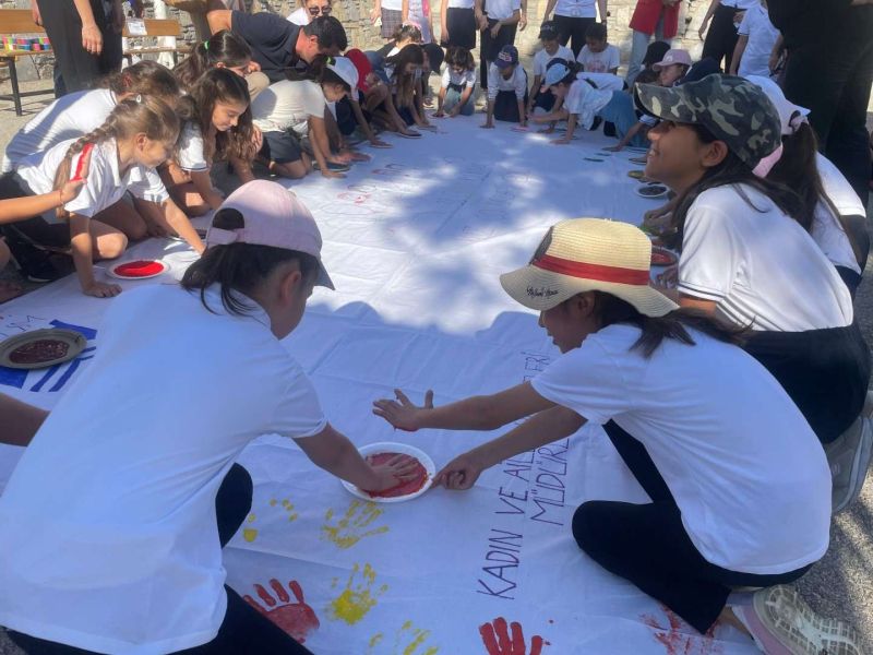 BELEDİYEDEN 11 EKİM DÜNYA KIZ ÇOCUKLARI GÜNÜ’NDE ANLAMLI ETKİNLİK