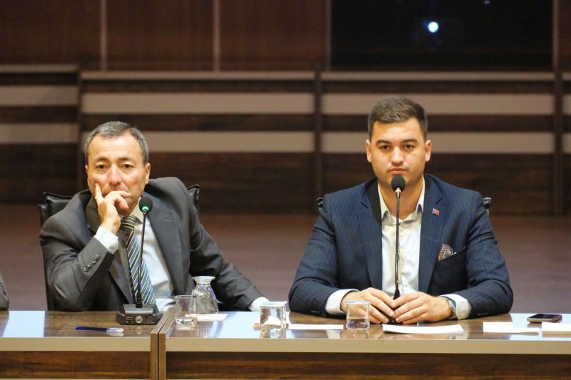 BAŞKAN MANDALİNCİ, MUHTARLARLA BİR ARAYA GELDİ