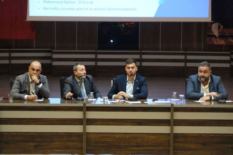 BAŞKAN MANDALİNCİ, MUHTARLARLA BİR ARAYA GELDİ