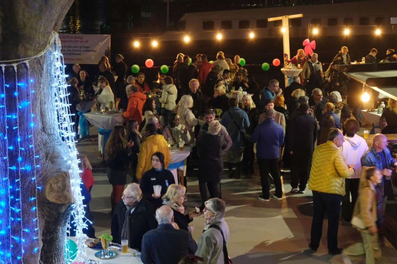 BELEDİYEDEN ULUSLARARASI TOPLULUĞA YENİ YIL KOKTEYLİ