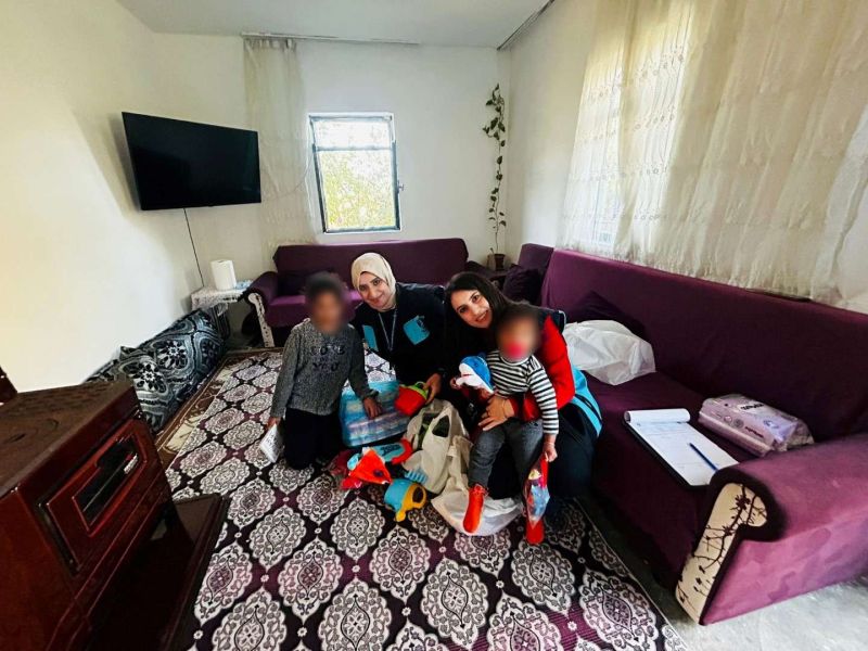 “ÇOCUKLAR GÜLSÜN DİYE” OYUNCAK DAĞITIMI