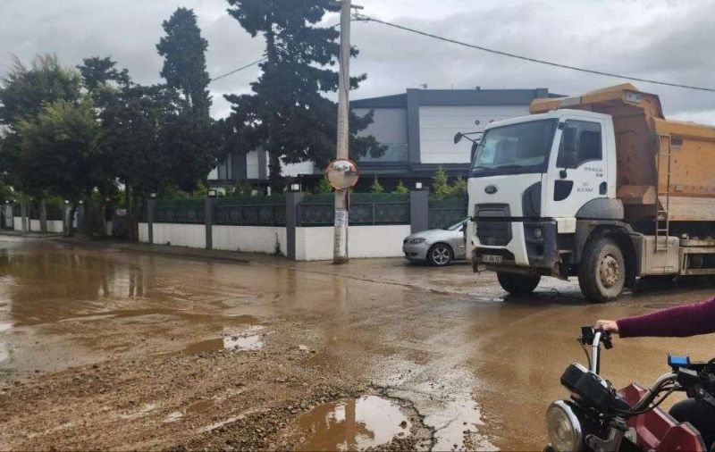 HAFRİYAT KAMYONLARINA BELEDİYEDEN DENETİM