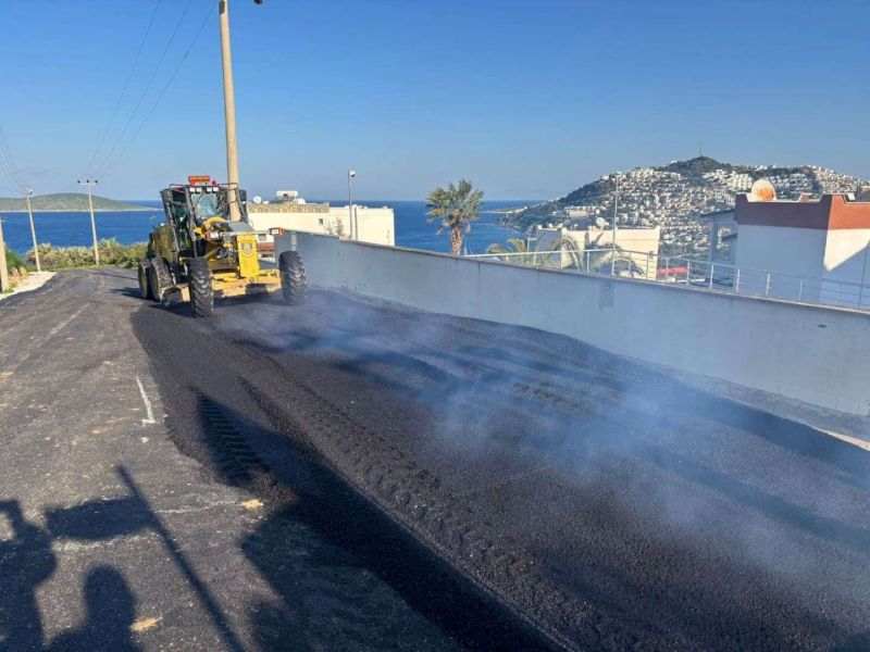 ASFALT ÇALIŞMALARI DEVAM EDİYOR