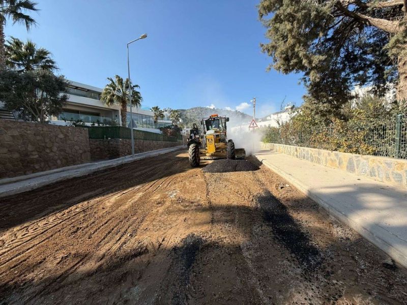 ASFALT ÇALIŞMALARI DEVAM EDİYOR