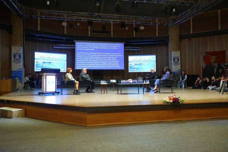 DEPREM PANELİ, YOĞUN İLGİ GÖRDÜ