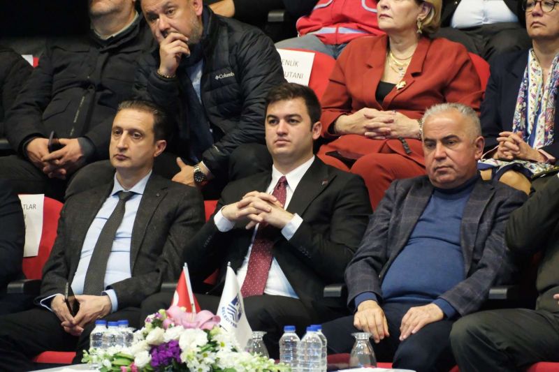 DEPREM PANELİ, YOĞUN İLGİ GÖRDÜ