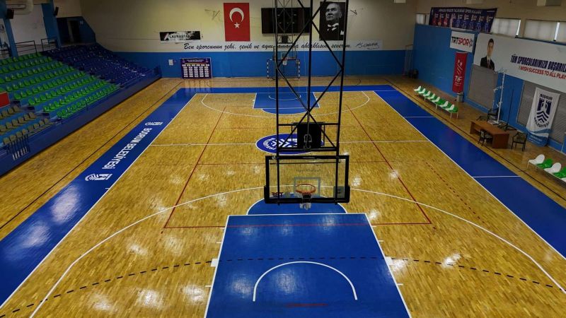 BİNNAZ KARAKAYA SPOR SALONUNDA ÇALIŞMALAR TAMAMLANDI