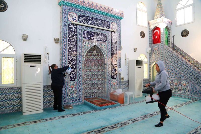 BODRUM BELEDİYESİNDEN RAMAZAN ÖNCESİ CAMİ TEMİZLİĞİ