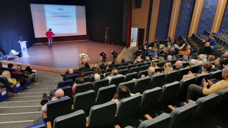 BELEDİYENİN KÜLTÜR SÖYLEŞİLERİ BAŞLADI