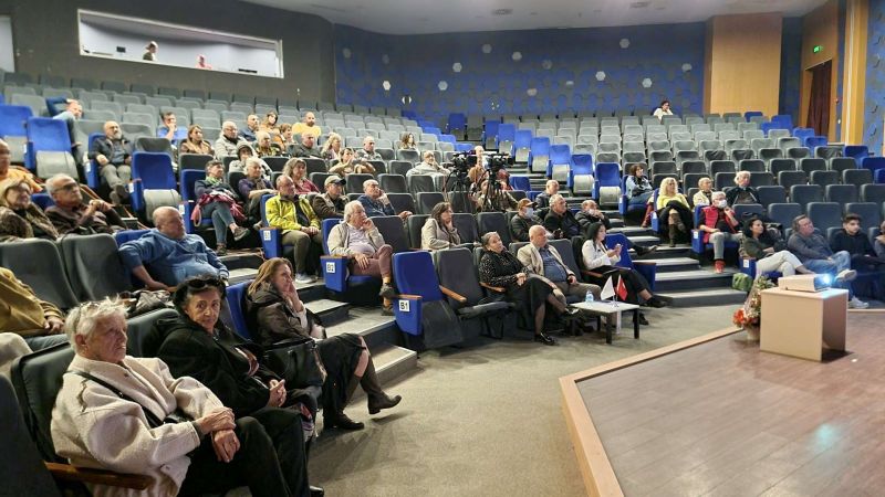 BELEDİYENİN KÜLTÜR SÖYLEŞİLERİ BAŞLADI