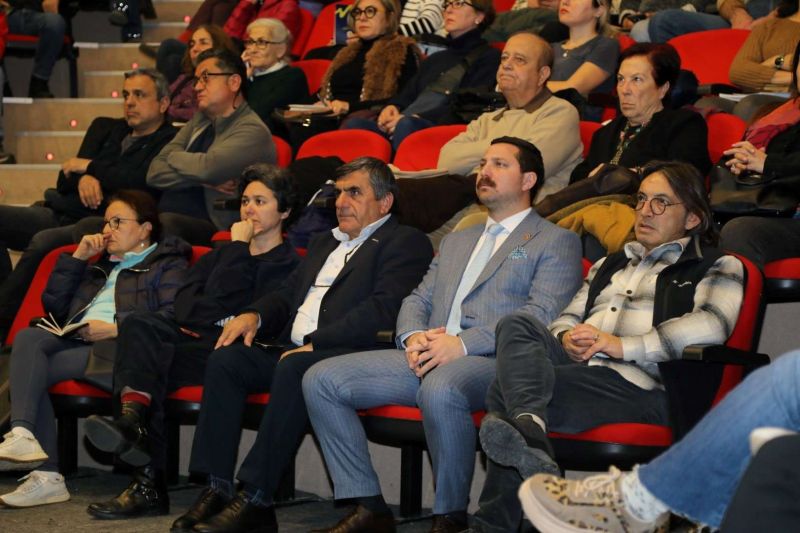 BELEDİYENİN KÜLTÜR SÖYLEŞİLERİ BAŞLADI