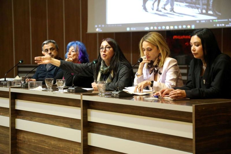 BELEDİYENİN KÜLTÜR SÖYLEŞİLERİ BAŞLADI