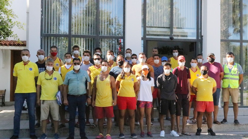 BODRUM HALK PLAJLARINDA CANKURTARANLAR GÖREVLENDİRİLDİ