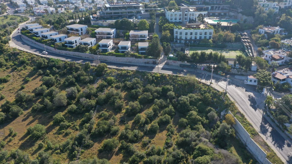 KONACIK MAHALLESİ KAVAKLI SARNIÇ CADDESİ'NDE ASFALT ÇALIŞMALARI TAMAMLANDI