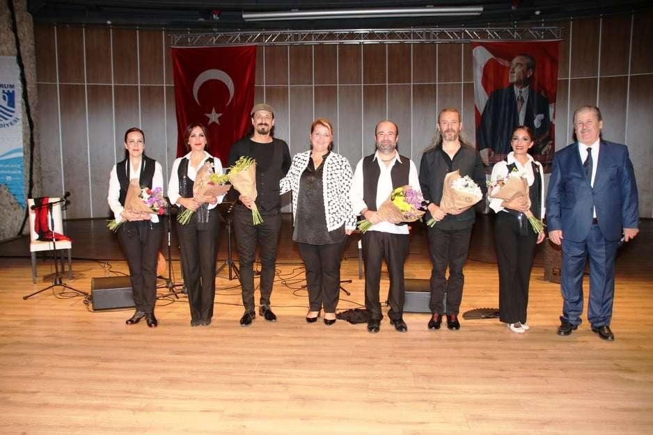 EZGİ ANIL PAQUITO FLEMENKO DANS VE MÜZİK GÖSTERİSİ DÜZENLENDİ