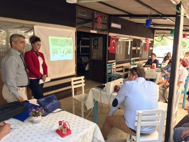 ZEYTİNCİLİK, ARICILIK VE ÇİĞ SÜT ÜRETİM KALİTESİNİN ARTTIRILMASINA YÖNELİK BİLGİLENDİRME TOPLANTILARI GERÇEKLEŞTİRİLDİ